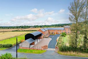 Manor Farm Barns, Willington Road, Willington