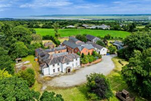 Plas Bellin Hall, Oakenholt, Northop